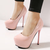 Round toe platform pump